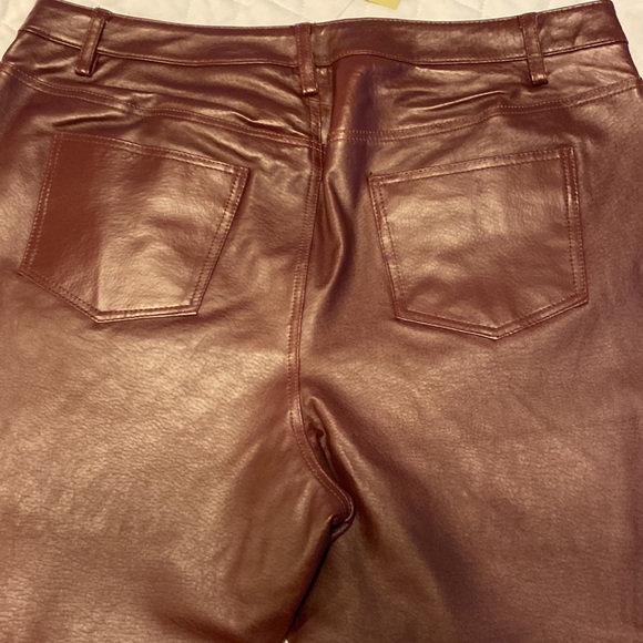 Women’s leather pants - Picture 4 of 7
